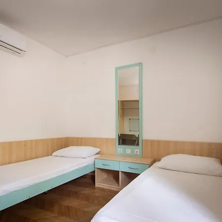 Hostel Spinut * Split