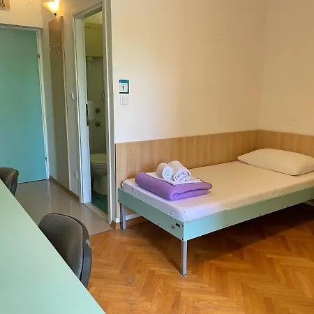 Spinut Hostel