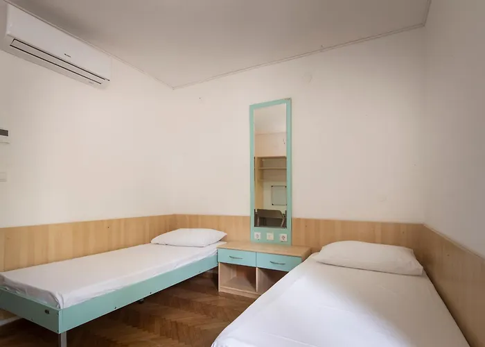 Hostel Spinut * Split