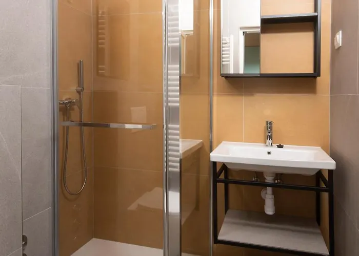 Spinut Auberge de jeunesse *