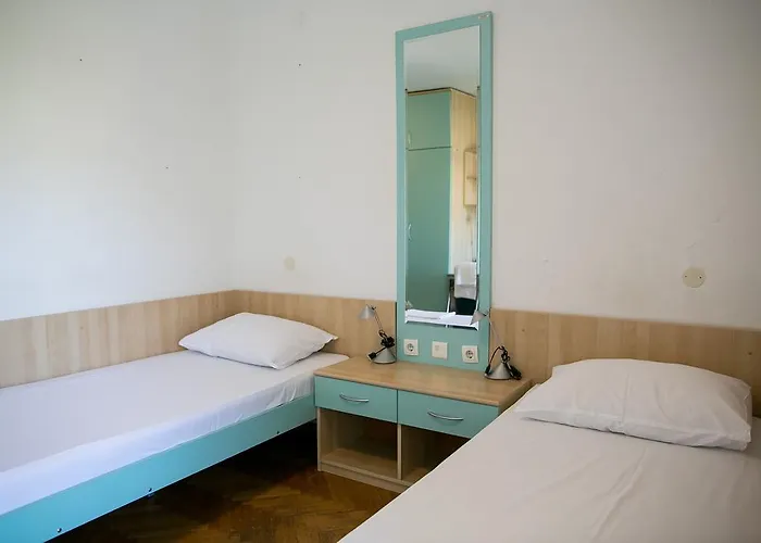 Spinut Auberge de jeunesse